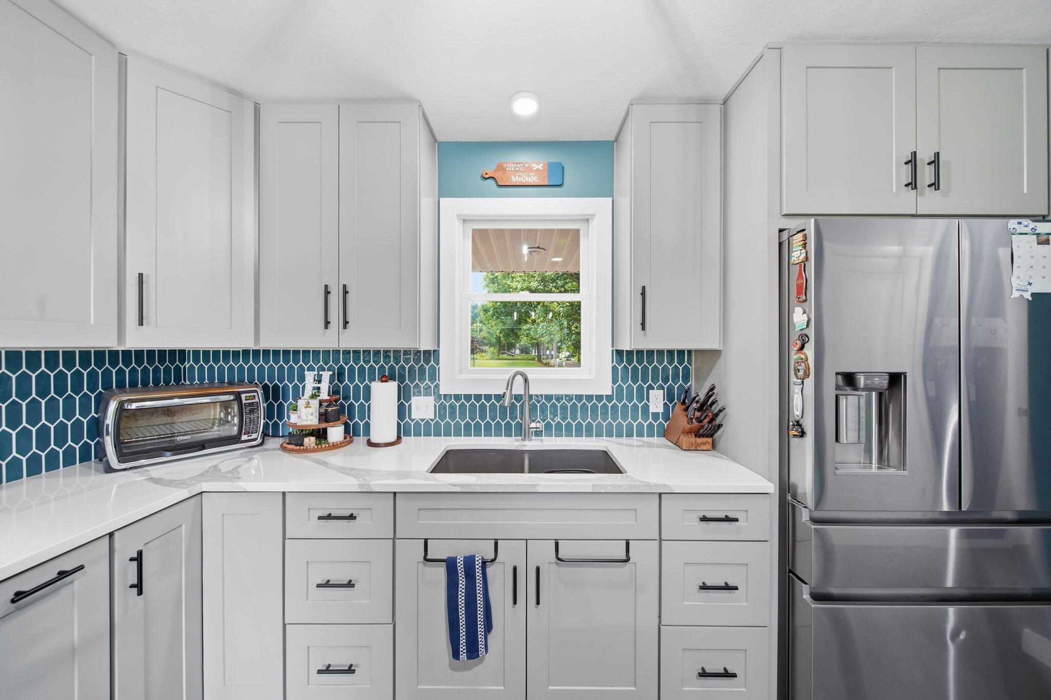 755 South Smith Road Eaton Rapids, MI 48827 - Photo 17 of 79 Kitchen