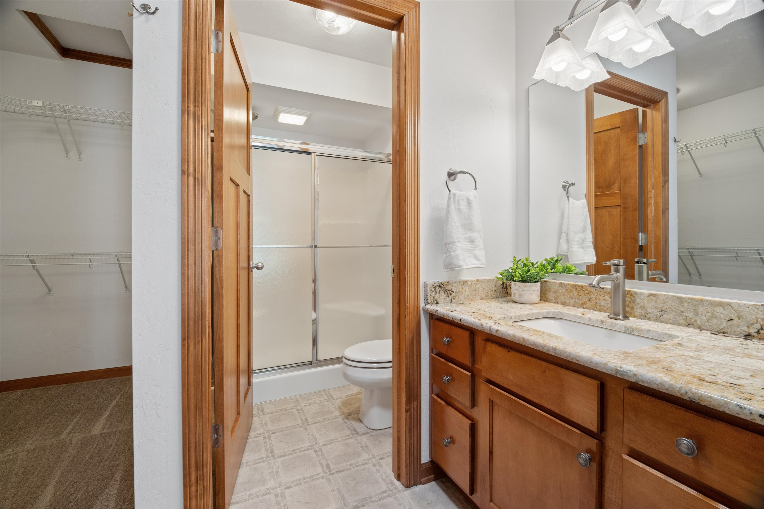 4490 West Trasino Way Appleton, WI 54913 - Photo 14 of 24