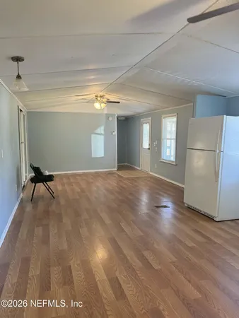 a view of utility room