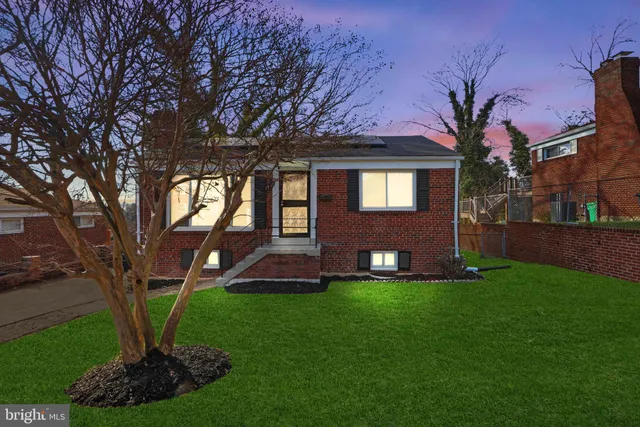 $389,000 | 1917 Nova Avenue, Capitol Heights, MD 20743