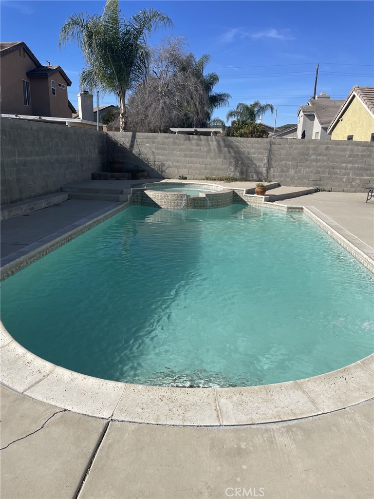 26063 Ridgemoor Road Menifee, CA 92586 - Photo 2 of 21