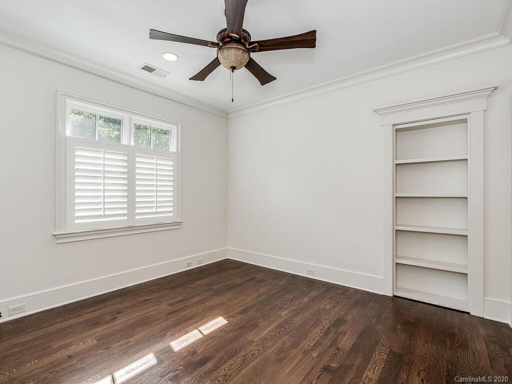 4330 Tottenham Road Charlotte, NC 28226 - Photo 17 of 27 Gallery Image 17