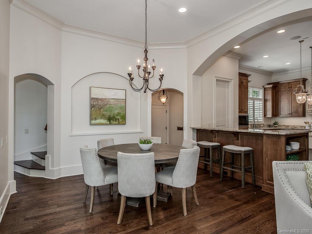 4330 Tottenham Road Charlotte, NC 28226 - Photo 10 of 27 Gallery Image 10