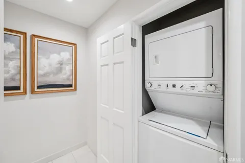 $1,195,000 | 160 Graystone Terrace, Unit 5, San Francisco, CA 94114