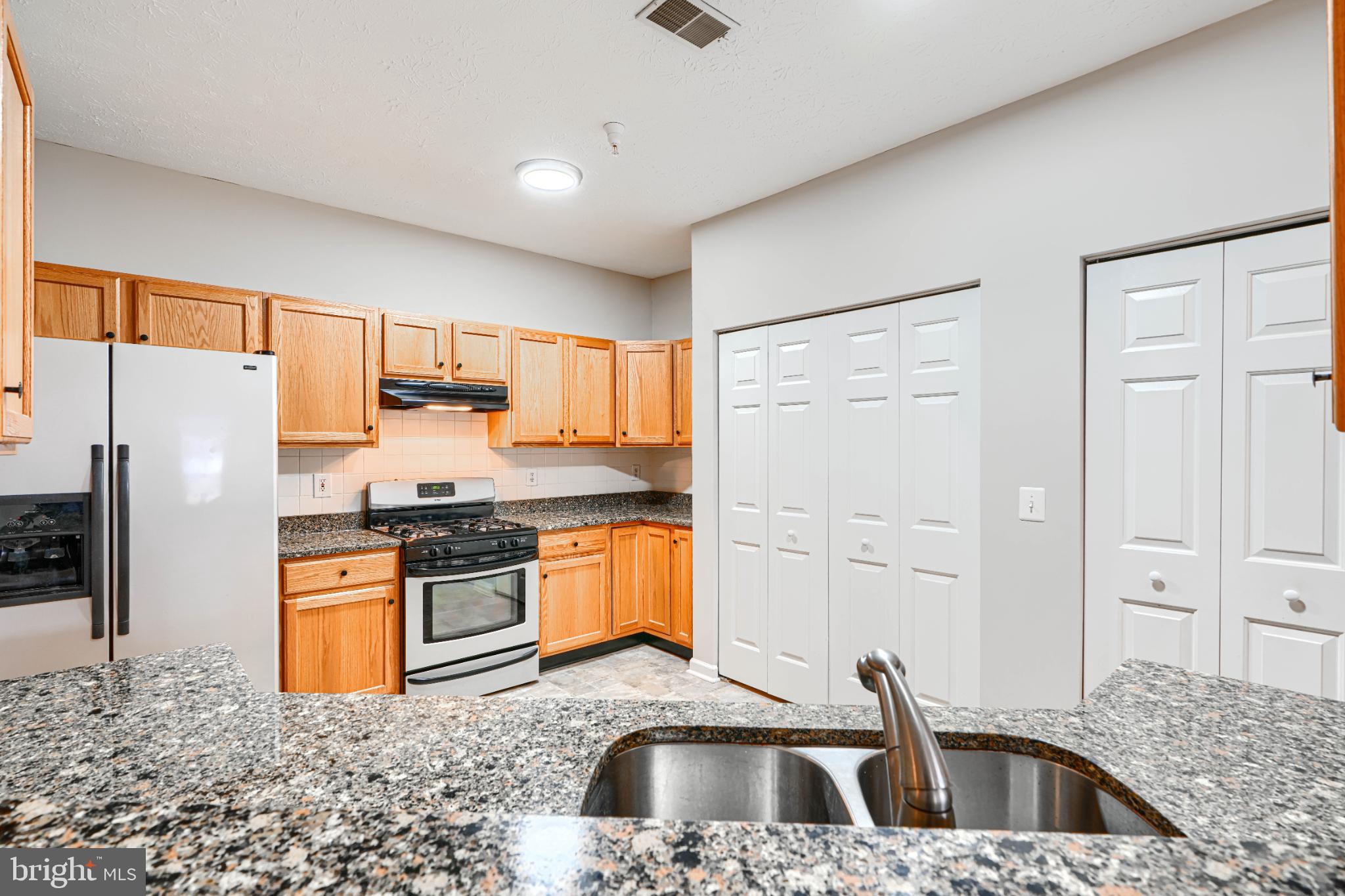 5244 Millfield Road Baltimore, MD 21237 - Photo 11 of 31