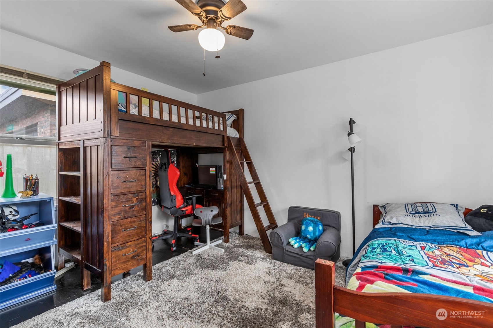 610 View Ridge Drive Everett, WA 98203 - Photo 17 of 35