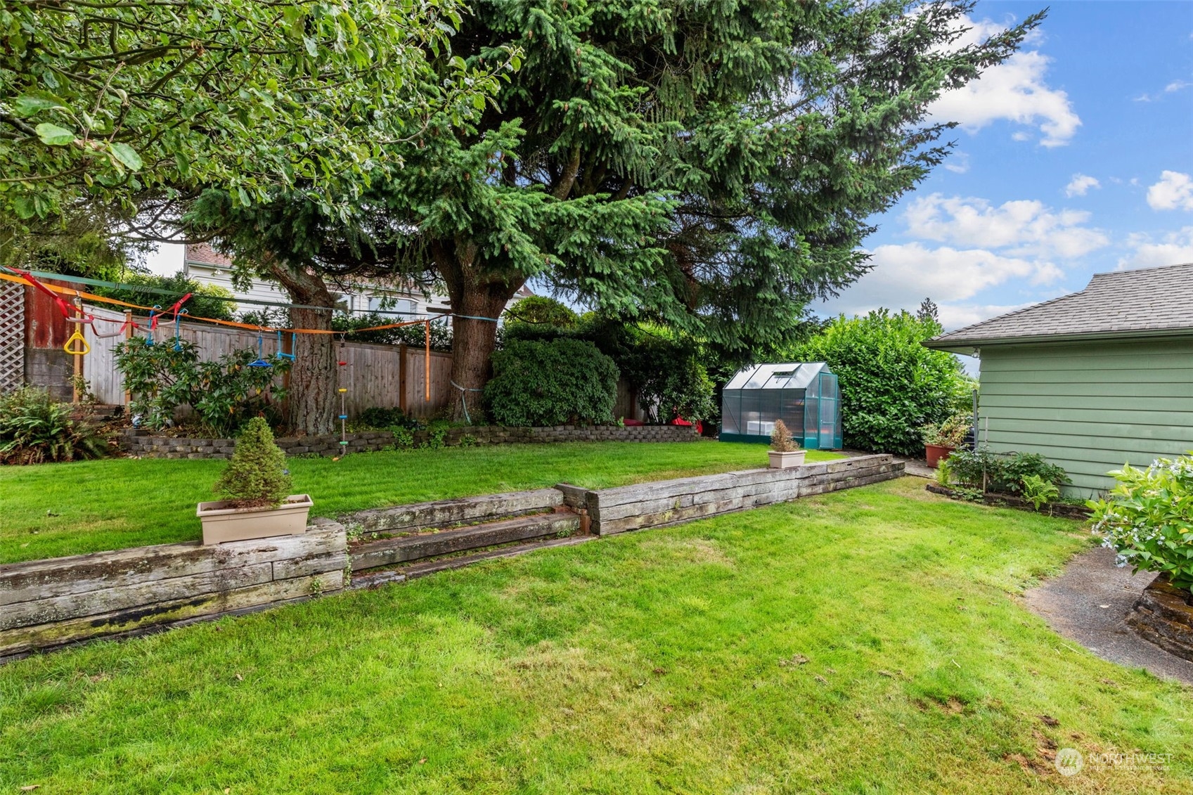 610 View Ridge Drive Everett, WA 98203 - Photo 30 of 35