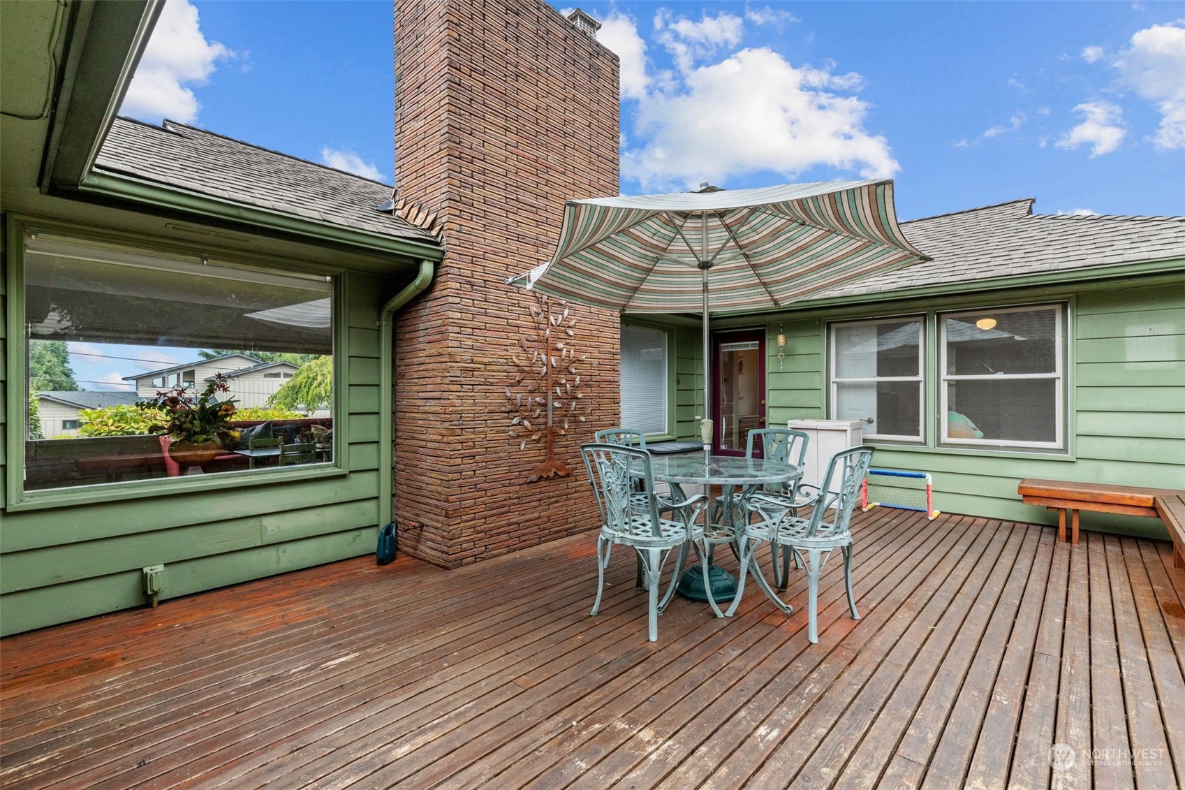 610 View Ridge Drive Everett, WA 98203 - Photo 32 of 35