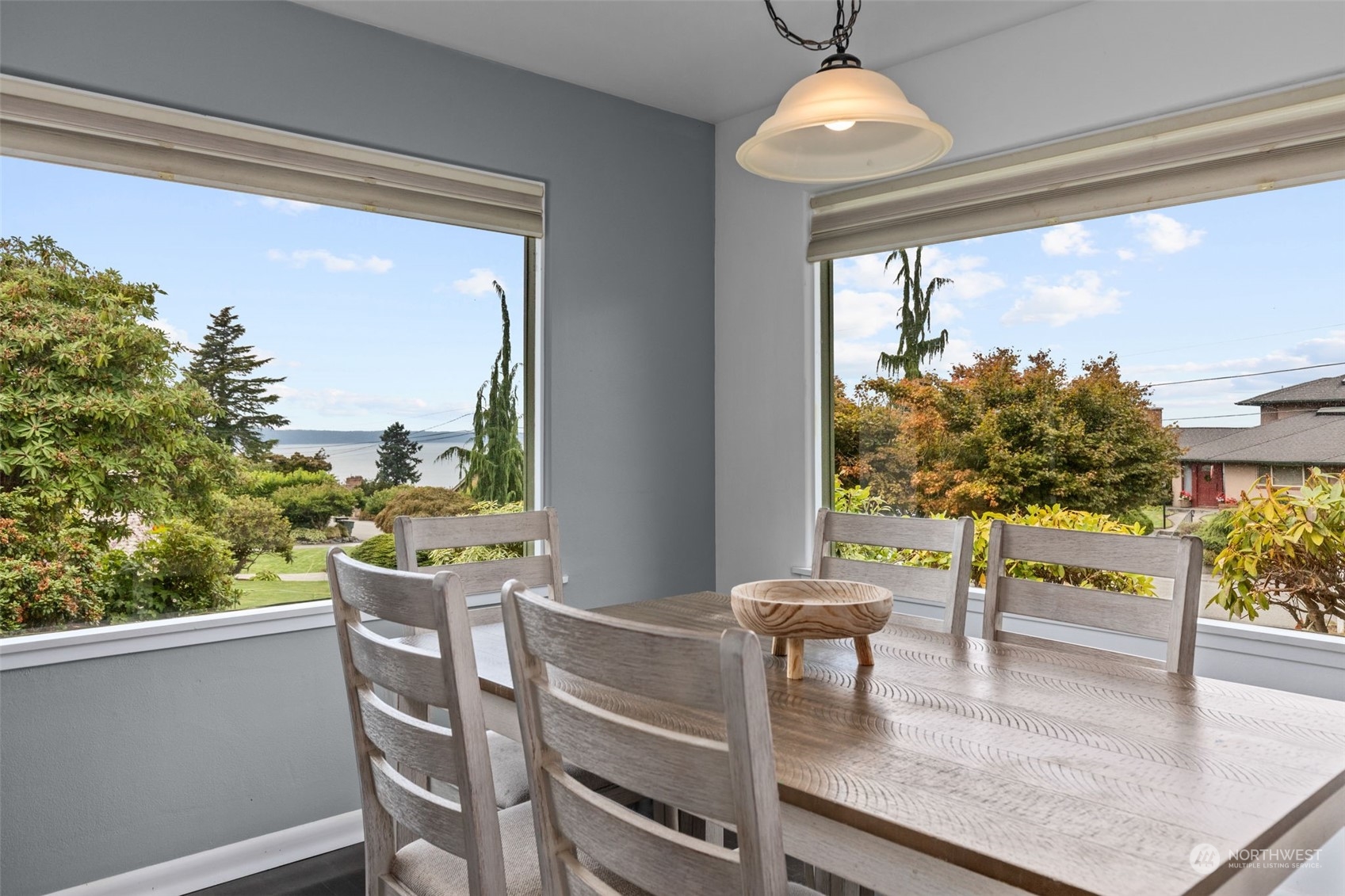 610 View Ridge Drive Everett, WA 98203 - Photo 9 of 35