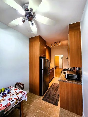 $398,000 | 1801 Avenue North, Unit 6C | Midwood