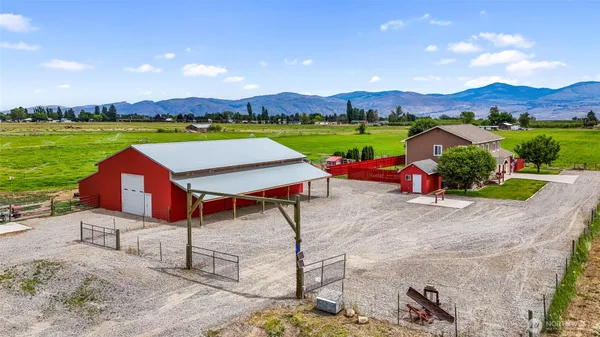$609,000 | 12 South Kirkpatrick Road, Omak, WA 98841