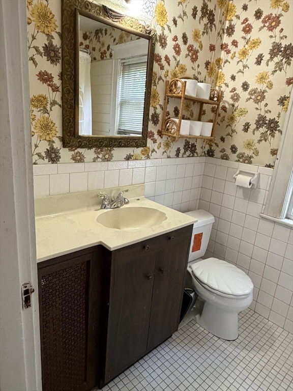 16 Ware Road Newton, MA 02466 - Photo 13 of 20