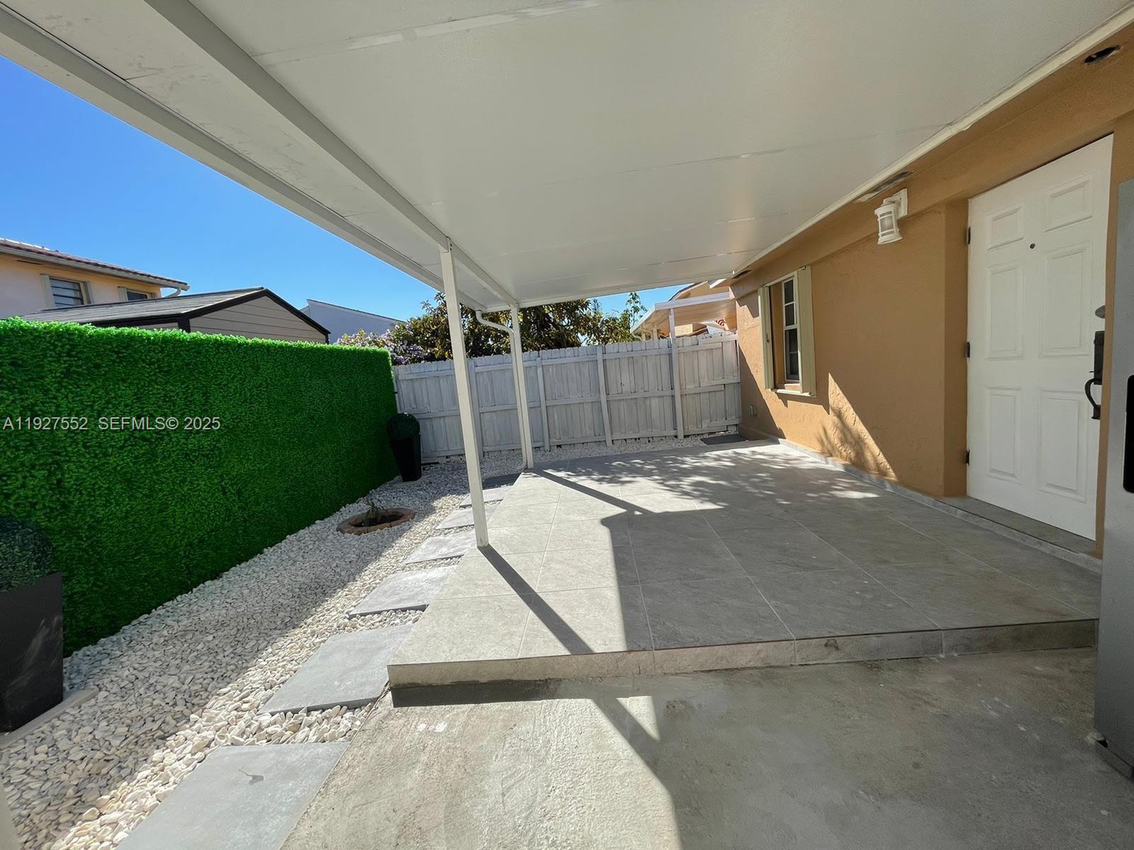 1017 Southwest 124th Court Miami, FL 33184 - Photo 16 of 19