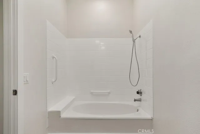 $575,000 | 428 Corte Verde, Upland, CA 91786