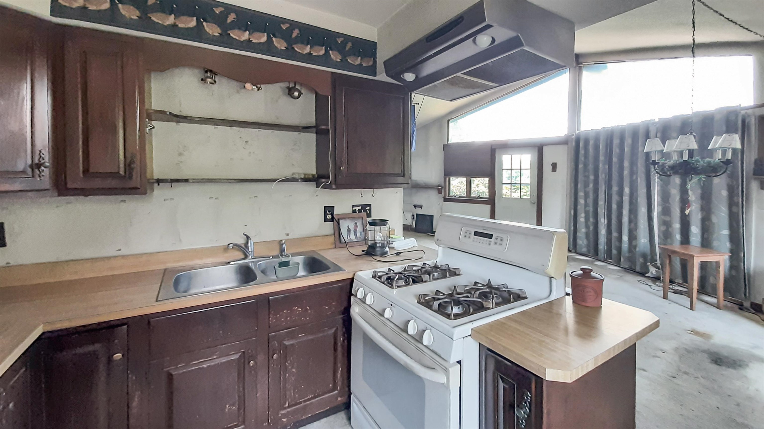 520 Highway 140 Wallingford, VT 05773 - Photo 11 of 56