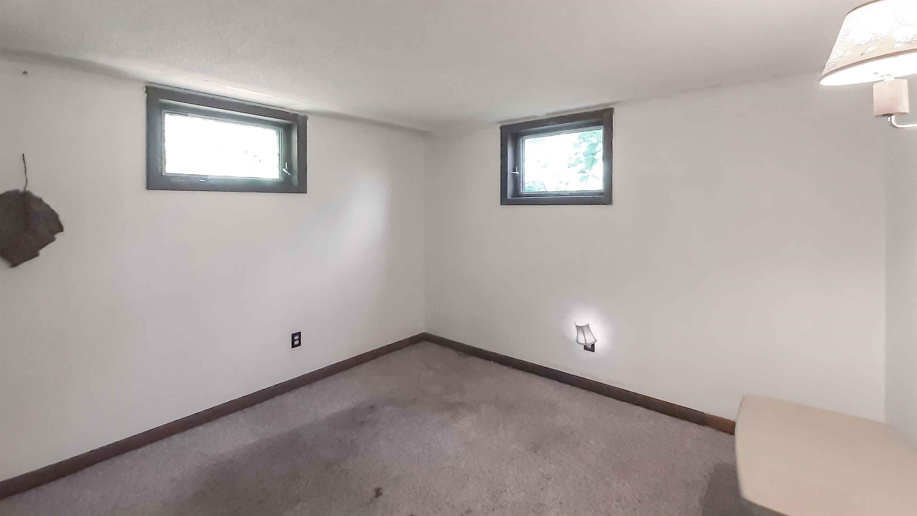 520 Highway 140 Wallingford, VT 05773 - Photo 33 of 56