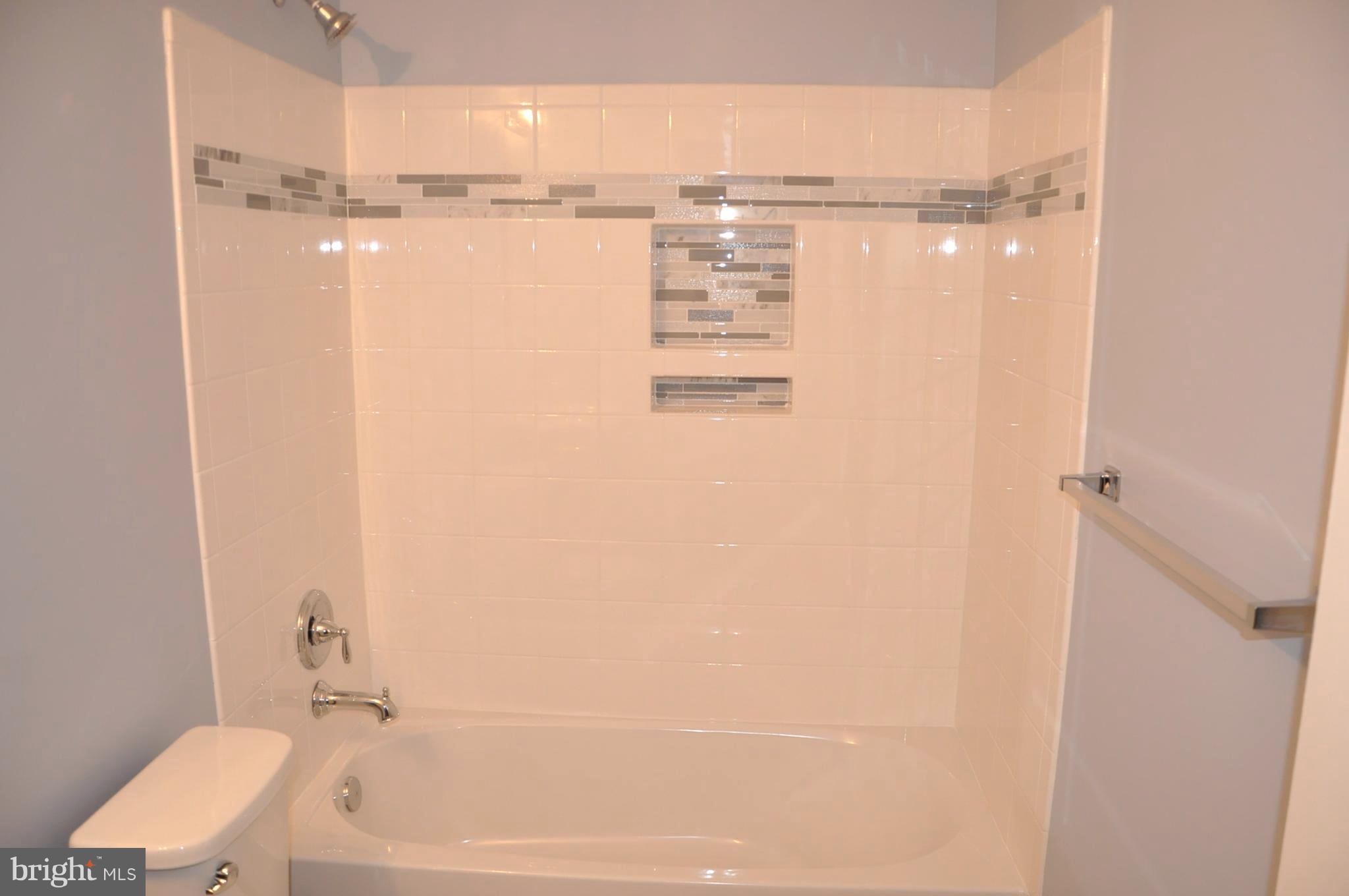 5872 Deale Churchton Road Deale, MD 20751 - Photo 16 of 20 Bath