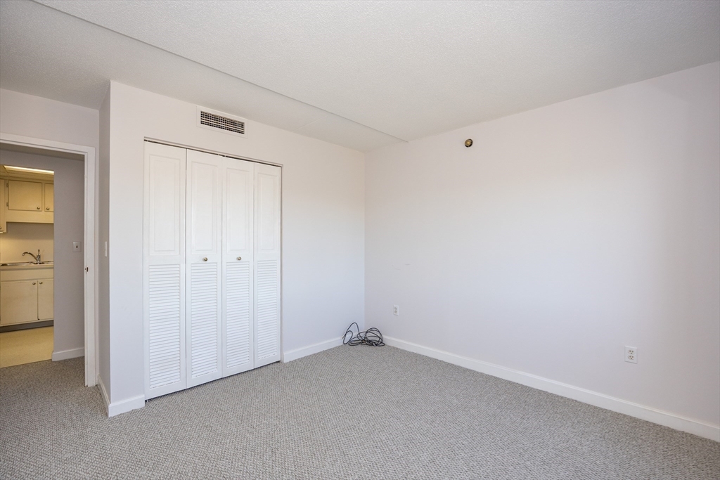 73 Broad Reach, Unit M21C Weymouth, MA 02191 - Photo 12 of 39 a view of an empty room
