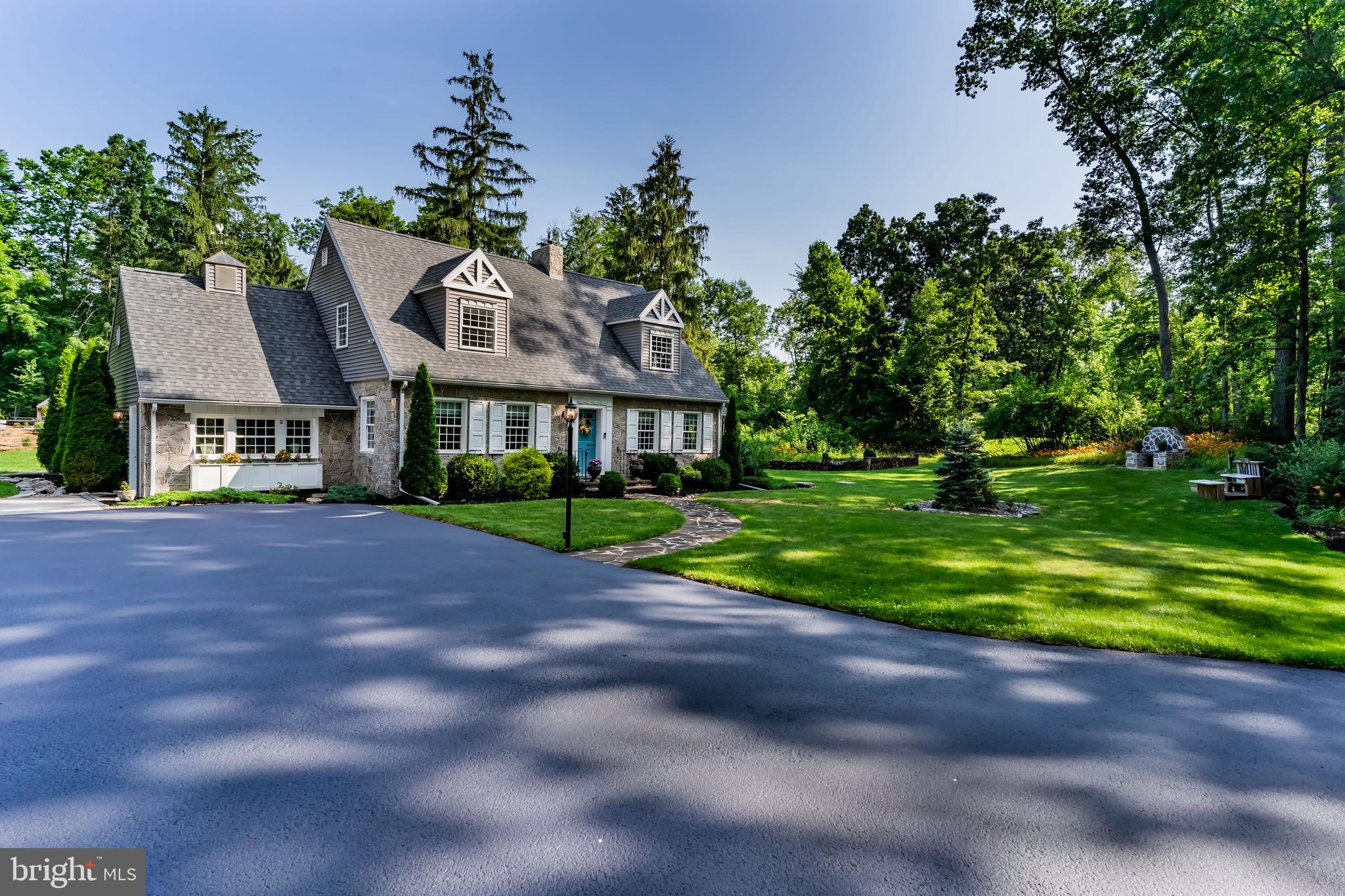 2123 Ritner Highway Carlisle, PA 17015 - Photo 70 of 72 Driveway freshly sealcoated