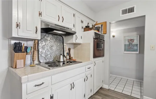 $1,799 | 1030 East Bethany Home Road, Unit 6, Phoenix, AZ 85014