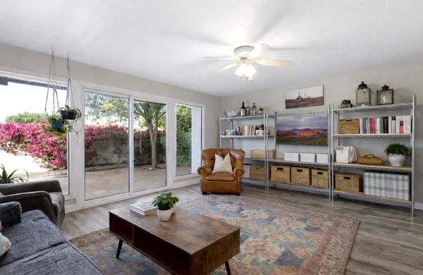 $1,799 | 1030 East Bethany Home Road, Unit 6, Phoenix, AZ 85014