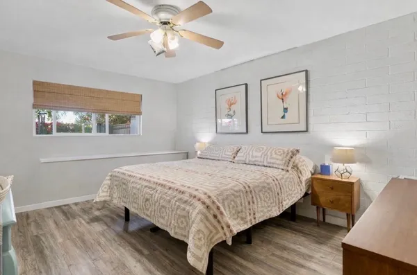 $1,799 | 1030 East Bethany Home Road, Unit 6, Phoenix, AZ 85014