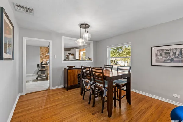 $385,000 | 114 Blakeley Drive, San Antonio, TX 78209