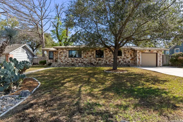 $385,000 | 114 Blakeley Drive, San Antonio, TX 78209