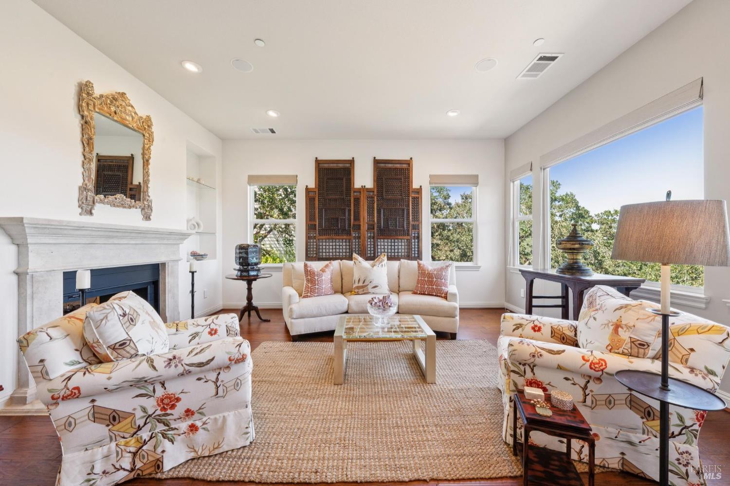 115 Stone Tree Lane Novato, CA 94945 - Photo 13 of 77