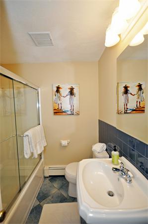 11 Putnam Road Acton, MA 01720 - Photo 20 of 23 Gallery Image 20