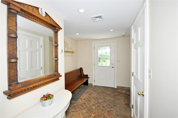 11 Putnam Road Acton, MA 01720 - Photo 9 of 23 Gallery Image 9