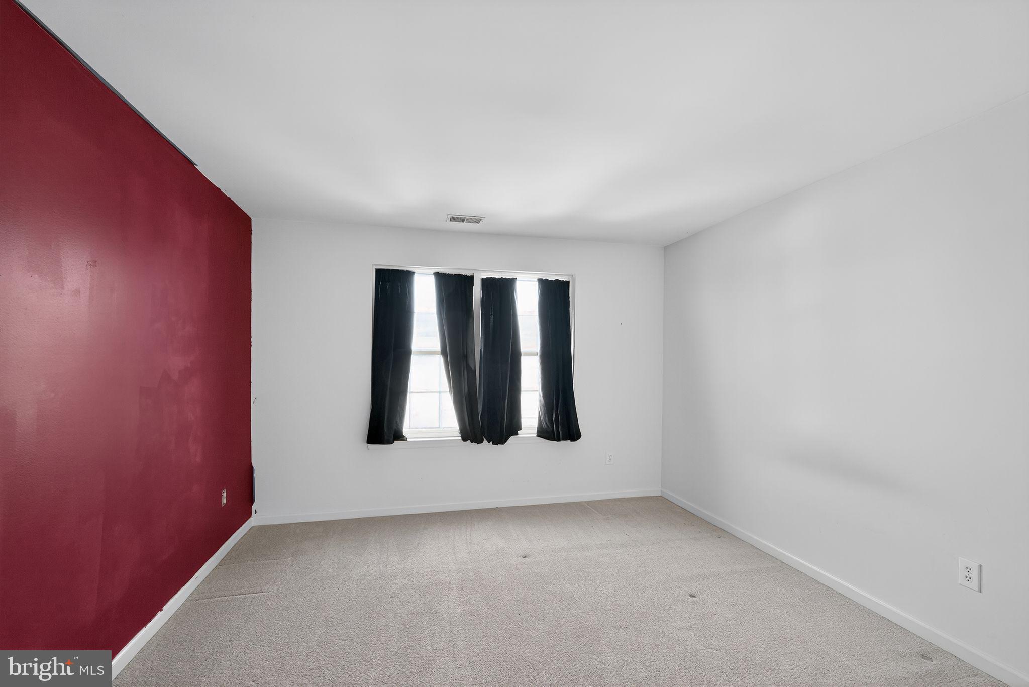 137 Stoyer Road Coatesville, PA 19320 - Photo 16 of 21 an empty room with window