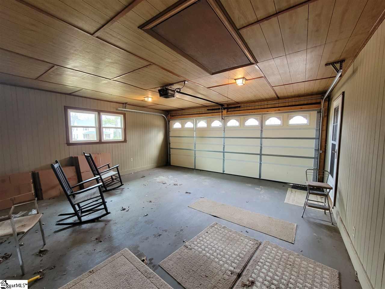 130 Bomar Road Greer, SC 29651 - Photo 12 of 30 Gallery Image 12