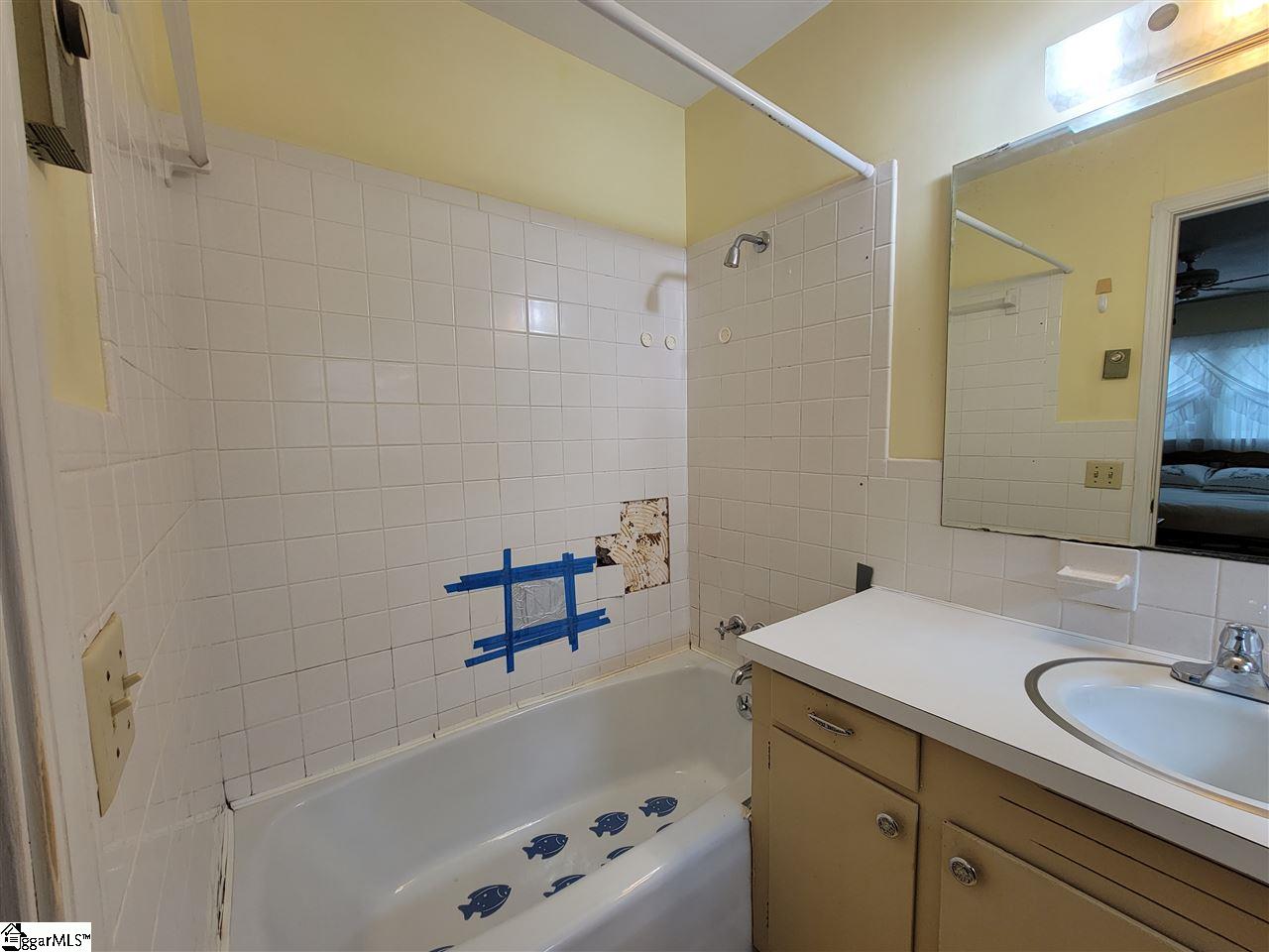 130 Bomar Road Greer, SC 29651 - Photo 18 of 30 Gallery Image 18