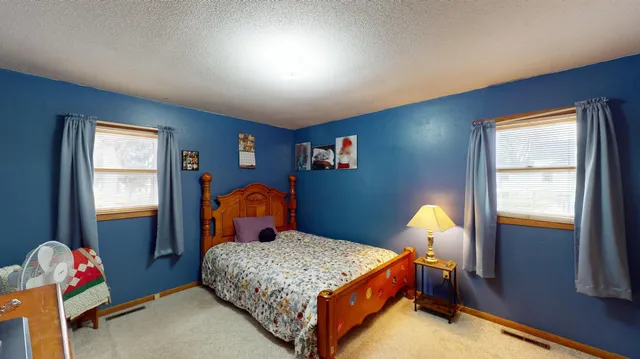 $229,900 | 415 2nd Street Northwest, New Richland, MN 56072