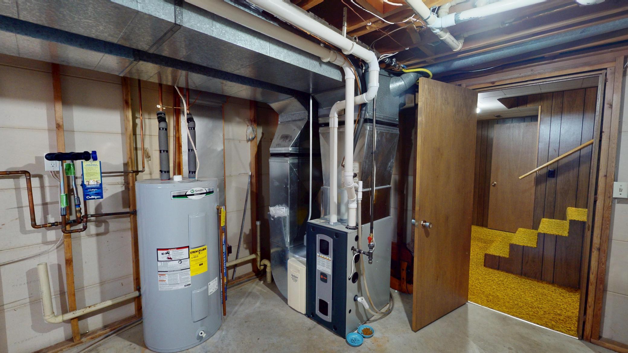 415 2nd Street Northwest New Richland, MN 56072 - Photo 27 of 39