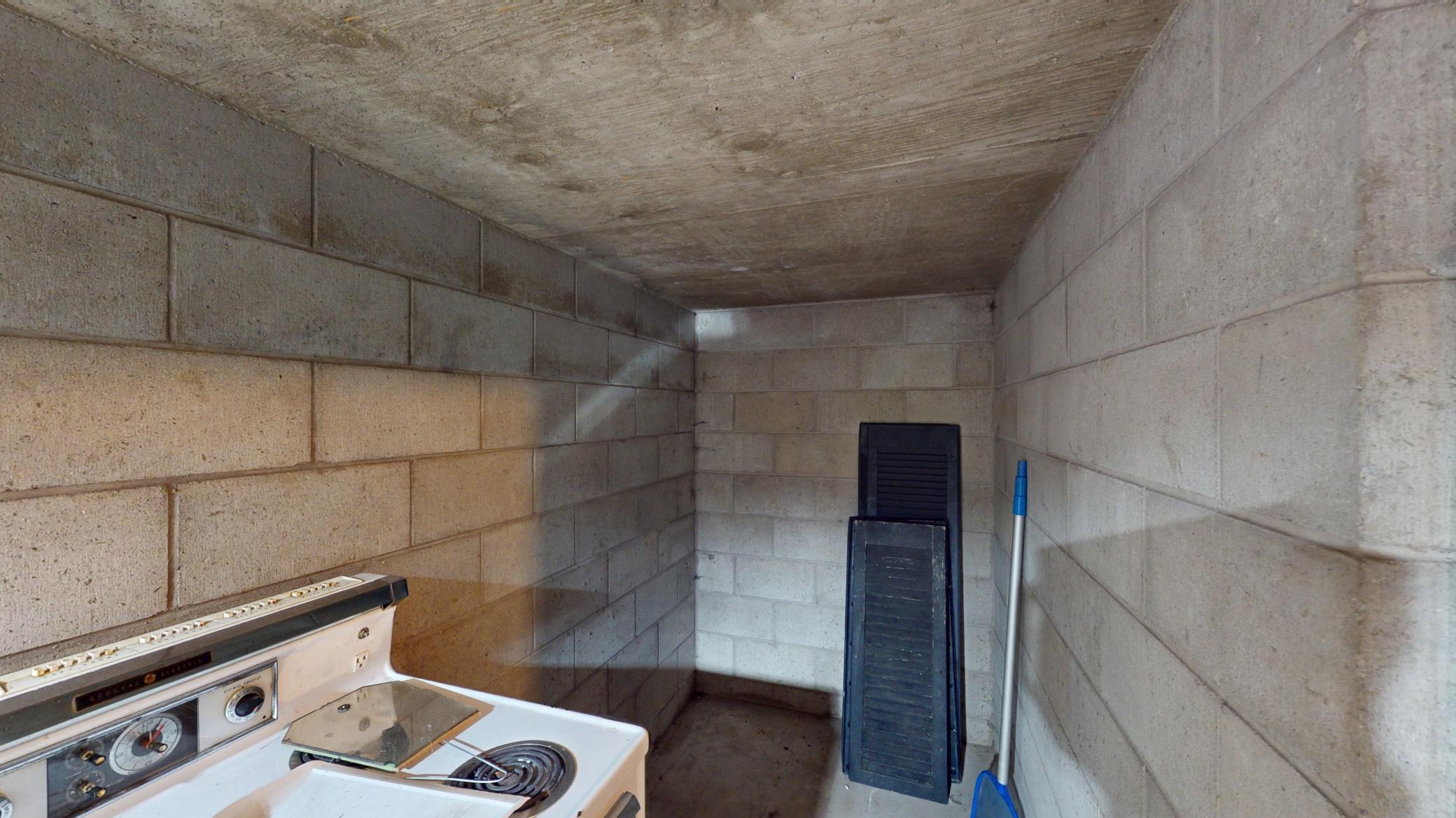 415 2nd Street Northwest New Richland, MN 56072 - Photo 30 of 39