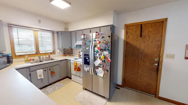 $229,900 | 415 2nd Street Northwest, New Richland, MN 56072