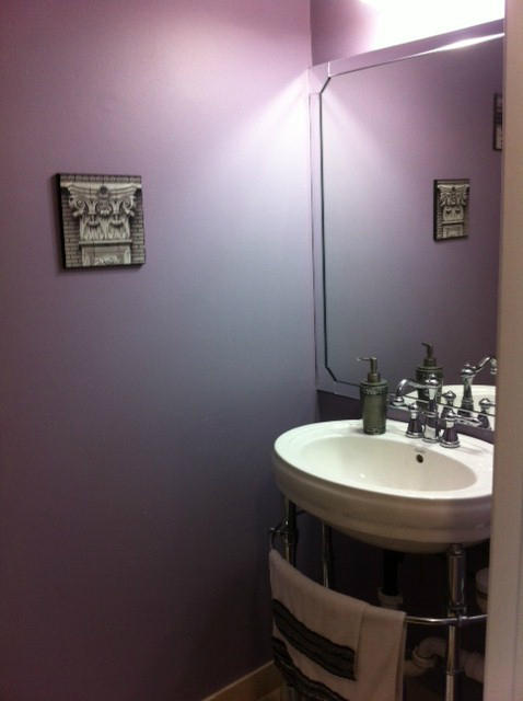 1068 Jeffery Street Boca Raton, FL 33487 - Photo 9 of 13 a bathroom with a sink and mirror