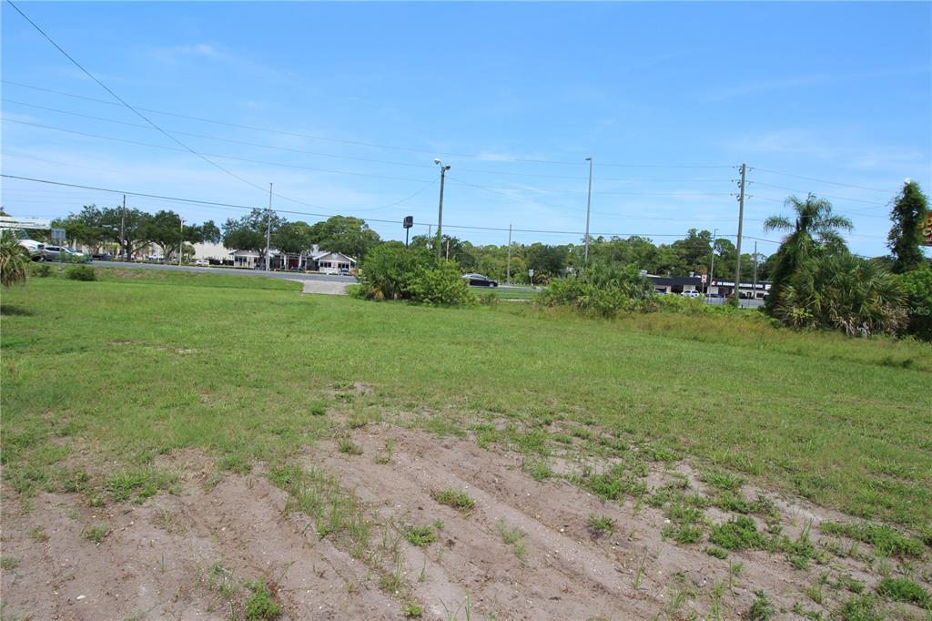 8900 U.S. Highway 19 Port Richey, FL 34668 - Photo 20 of 27 a view of a garden with houses