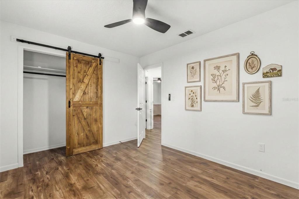 22632 Southeast Hawthorne Road Hawthorne, FL 32640 - Photo 9 of 24