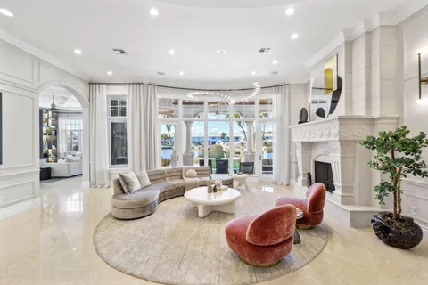 $9,750,000 | 4216 Intracoastal Drive, Highland Beach, FL 33487