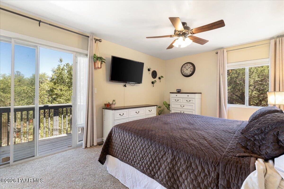 2040 Thumb Butte Road Prescott, AZ 86305 - Photo 16 of 38 Master Suite