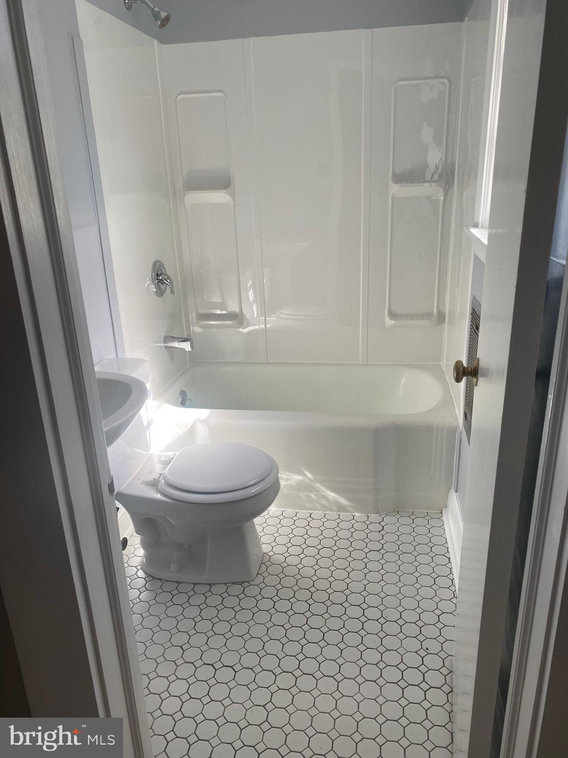 5420 Sumerduck Road Sumerduck, VA 22742 - Photo 14 of 15