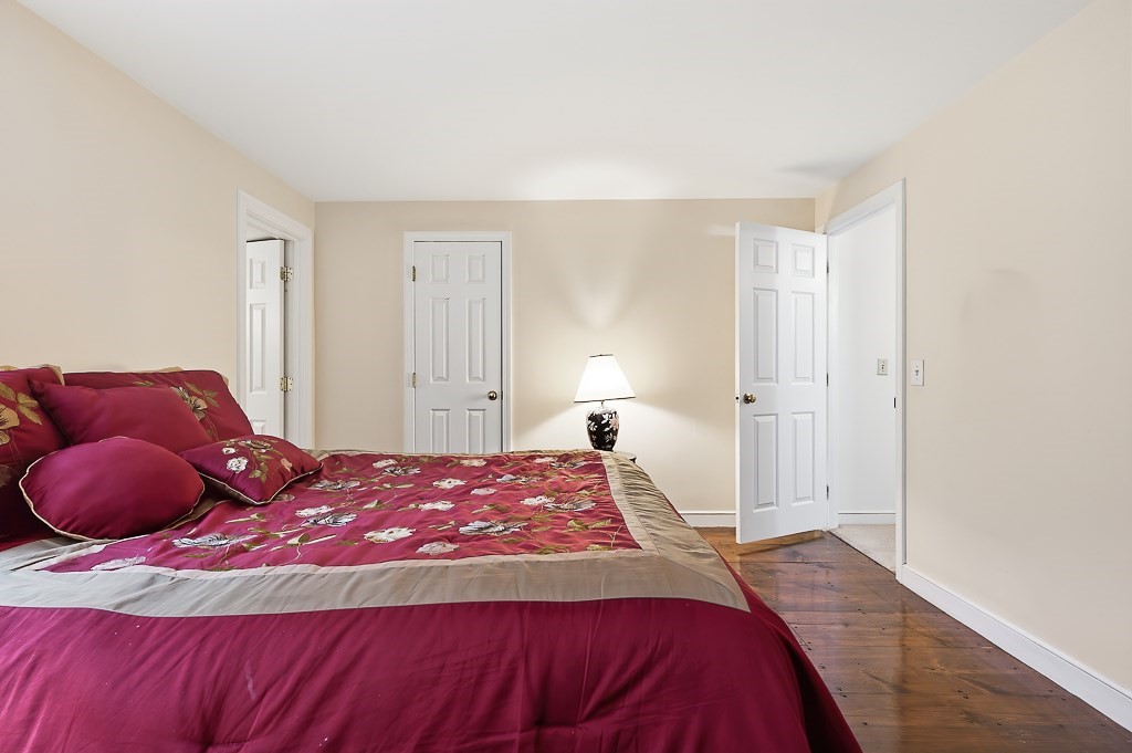 17 Olde Coach Road Westborough, MA 01581 - Photo 29 of 36
