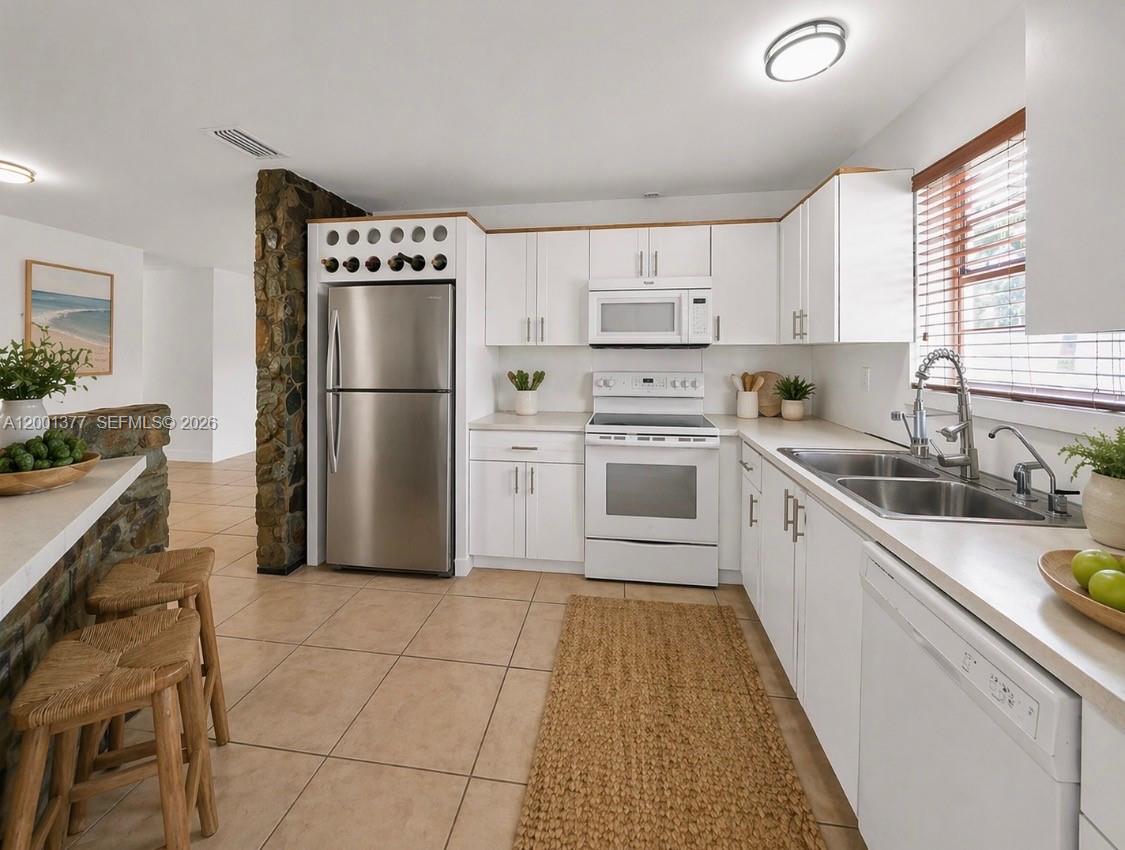 8241 Southwest 12th Terrace Miami, FL 33144 - Photo 6 of 21 Photo 6