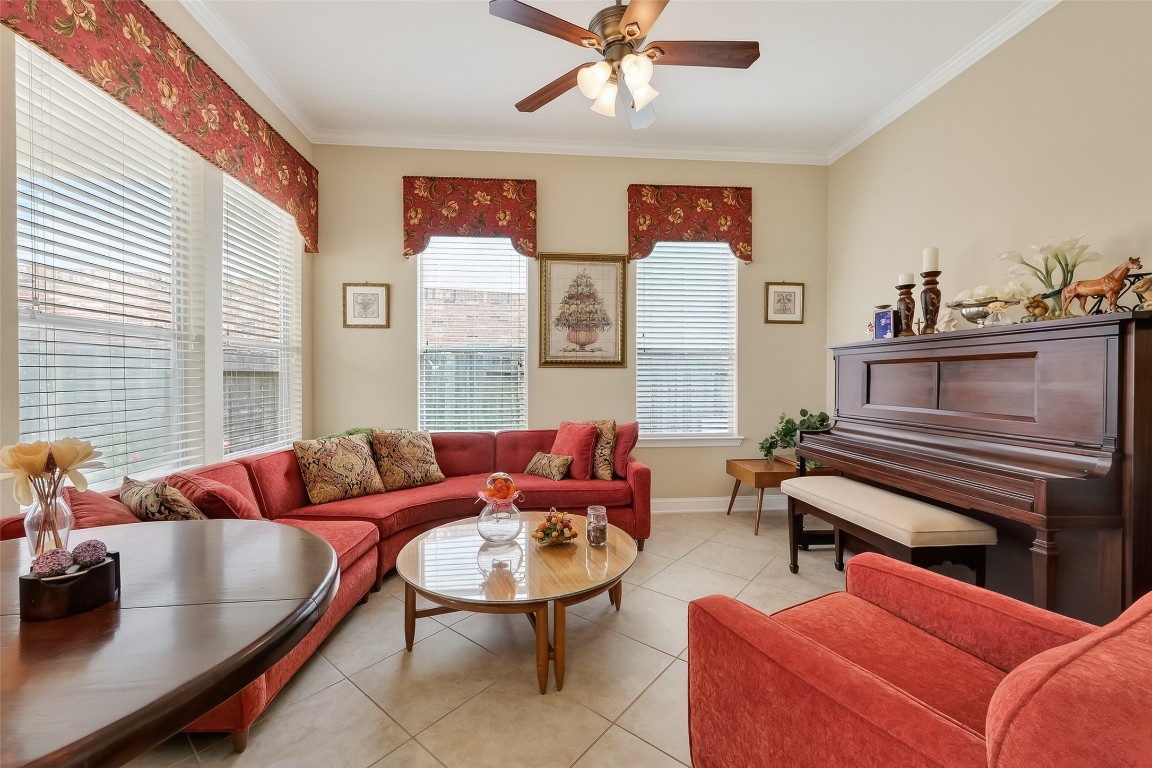 18622 Yorkshire Manor Court Spring, TX 77379 - Photo 16 of 41