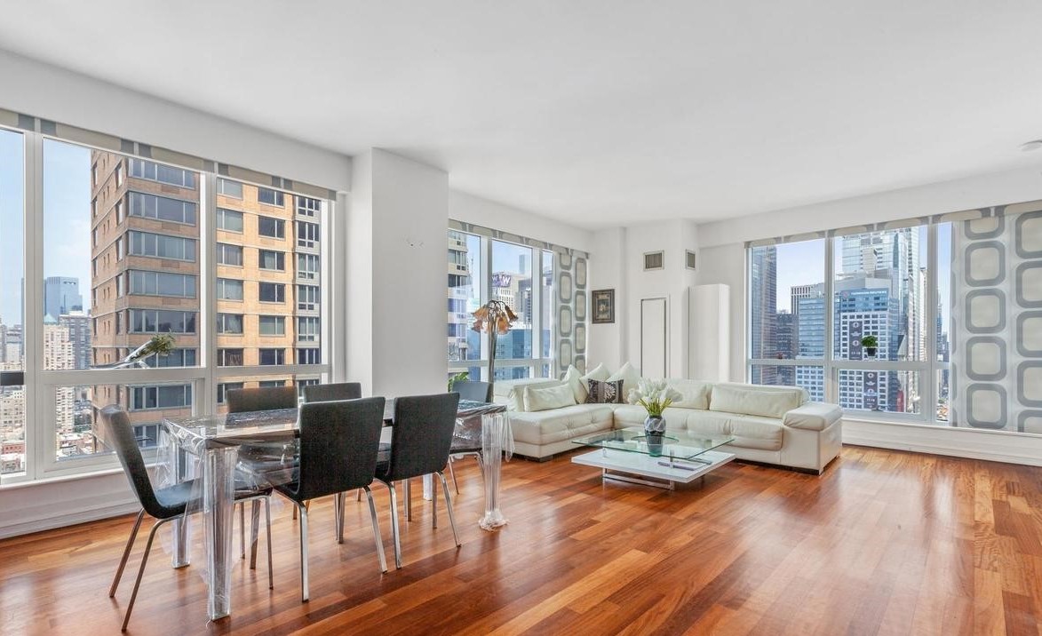 350 West 42nd Street, Unit 33D Manhattan, NY 10036 - Photo 1 of 16