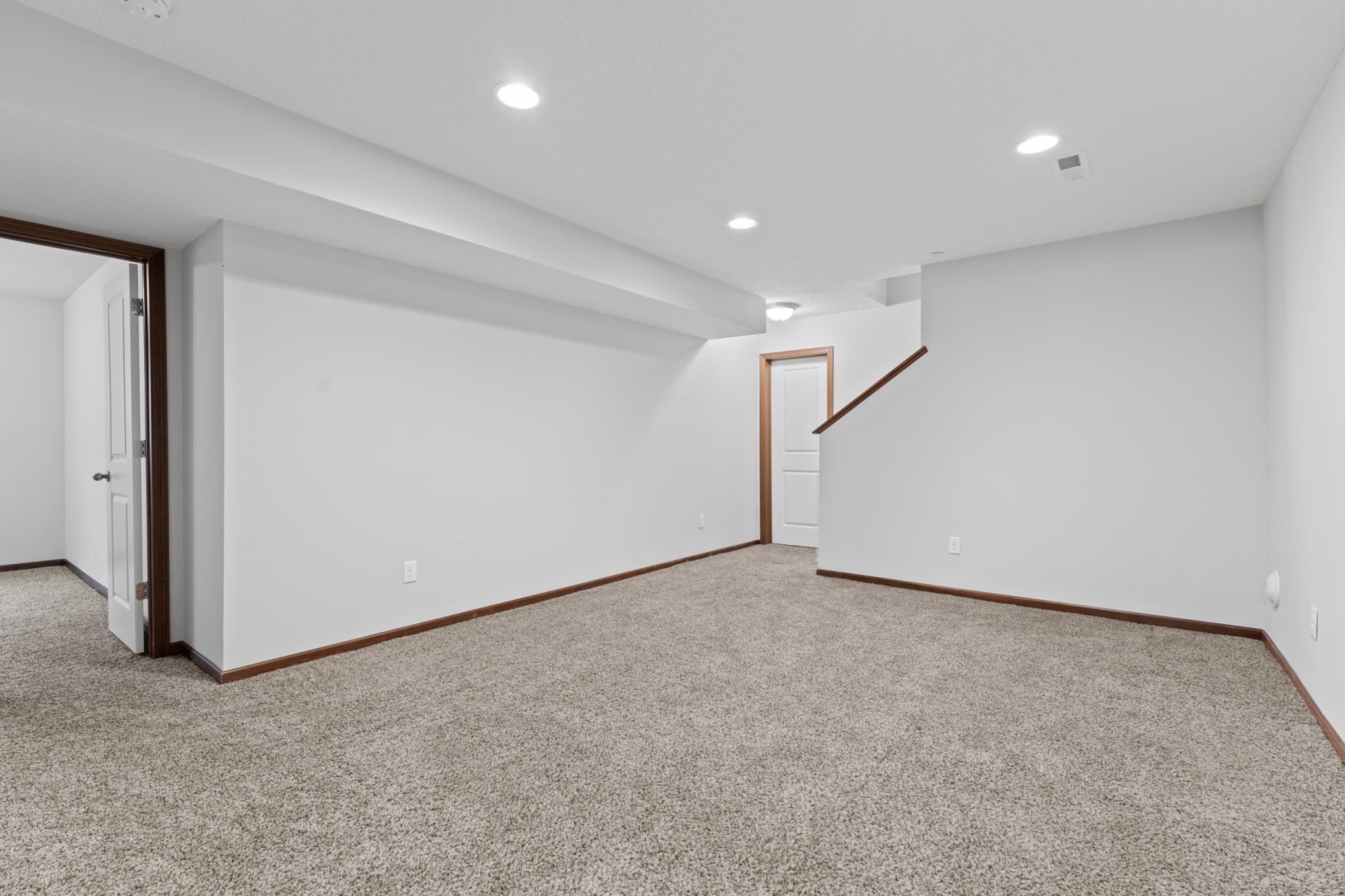 5046 Foxfield Drive Northwest Rochester, MN 55901 - Photo 22 of 33