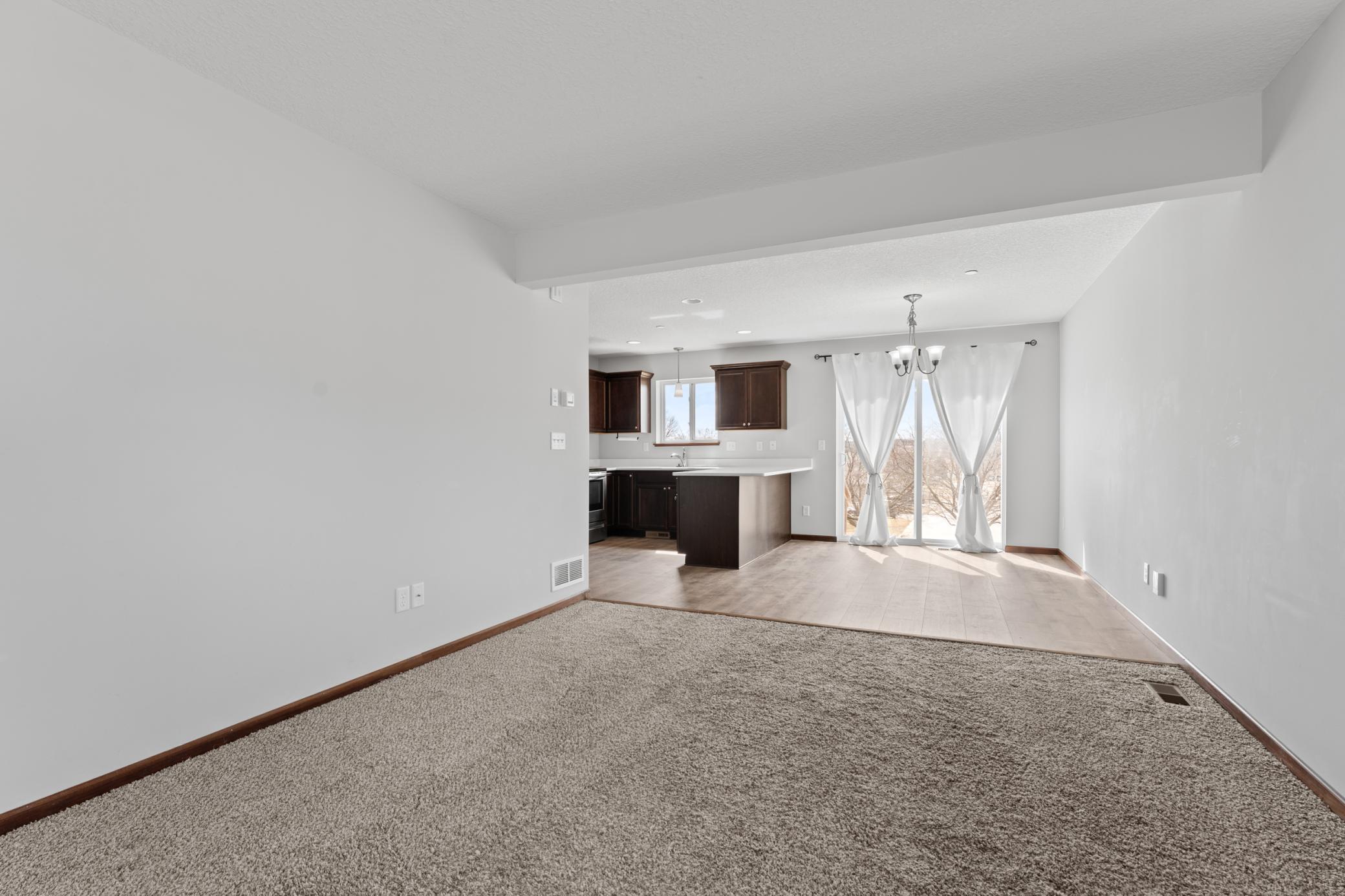 5046 Foxfield Drive Northwest Rochester, MN 55901 - Photo 4 of 33